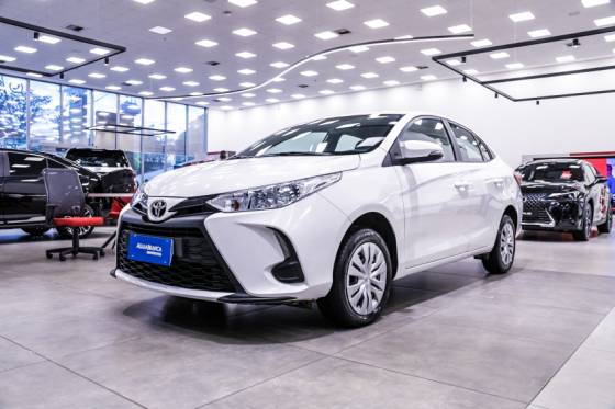 TOYOTA YARIS 1.5 16V FLEX SEDAN XL MULTIDRIVE